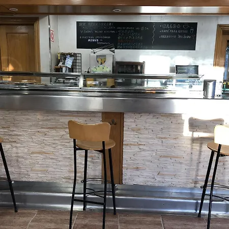 Πανσιόν Restaurante Irunako Villafría de Burgos